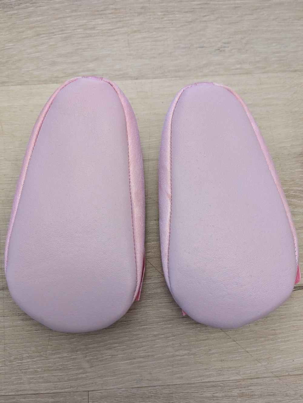 3️⃣ Baby Girl's Shoes- Old Navy Flip Flops, Bow & Flower Flats; Size: 3 Baby - Picture 9 of 9